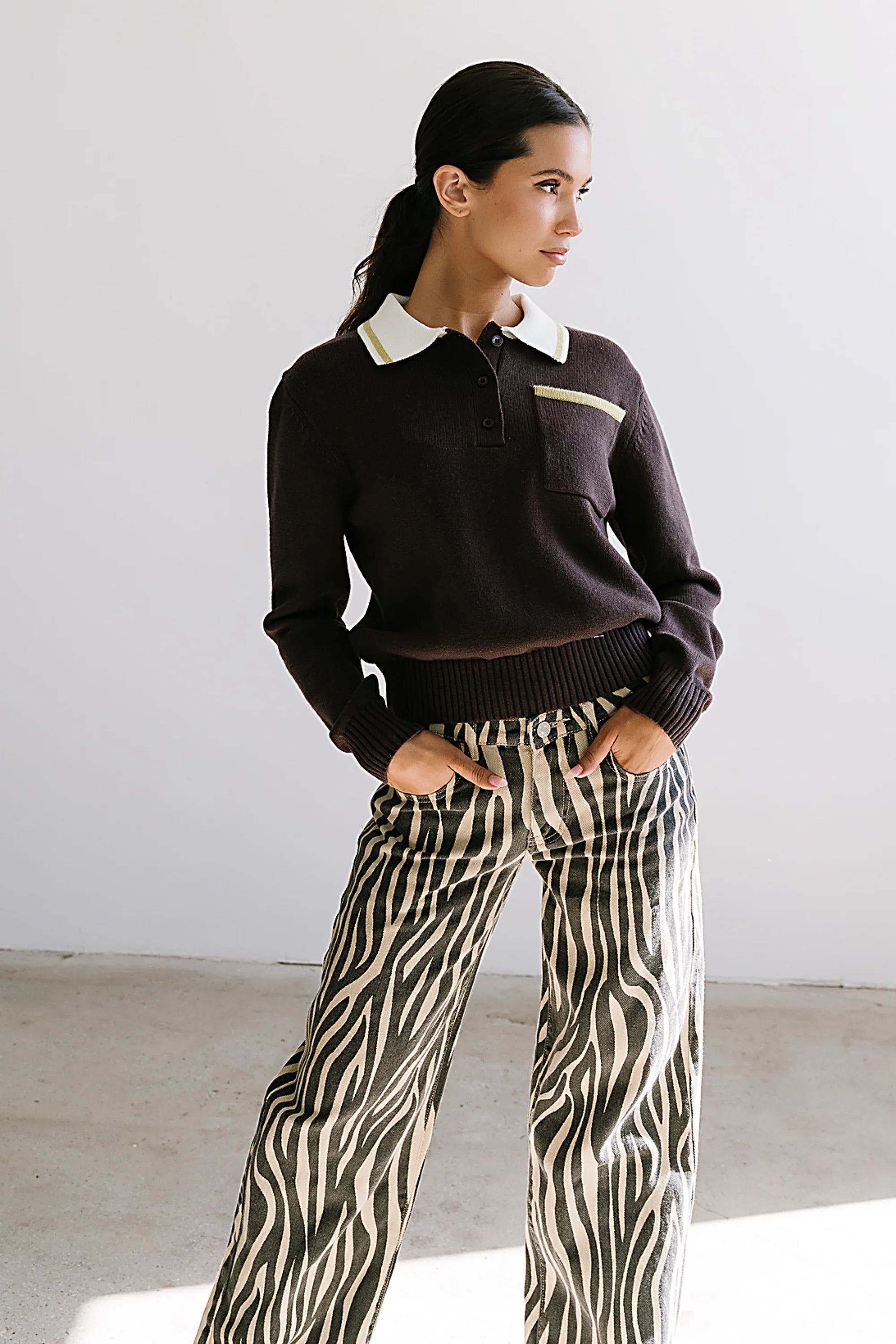 Justine Collared Sweater in Brown